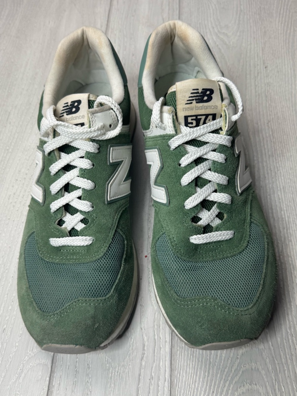 New Balance 574 sneakers in a sage green U574FGG Men 10.5